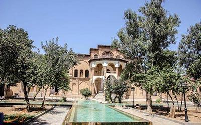 عمارت خسرو آباد در کردستان، خانه ای باشکوه و تاریخی
